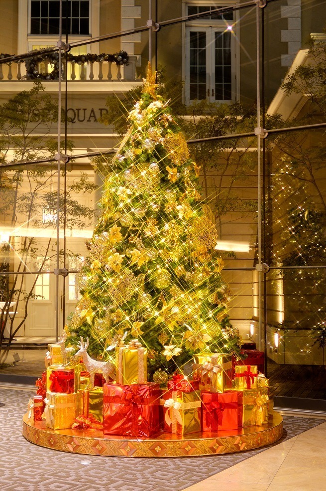 東京・赤坂サカスのイルミネーション、大きなシロクマやハート型イルミほかクリスマスツリーも｜写真7
