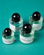 バイレード21年クリスマスコフレ、“木箱”入りフレグランス＆“リップだらけ”のメイクアップコフレ｜写真5