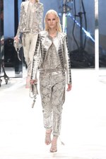 ロベルト カヴァリ 2014年春夏コレクション - 夢が現実となる映画の世界｜写真1