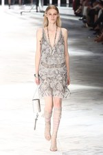 ロベルト カヴァリ 2014年春夏コレクション - 夢が現実となる映画の世界｜写真5