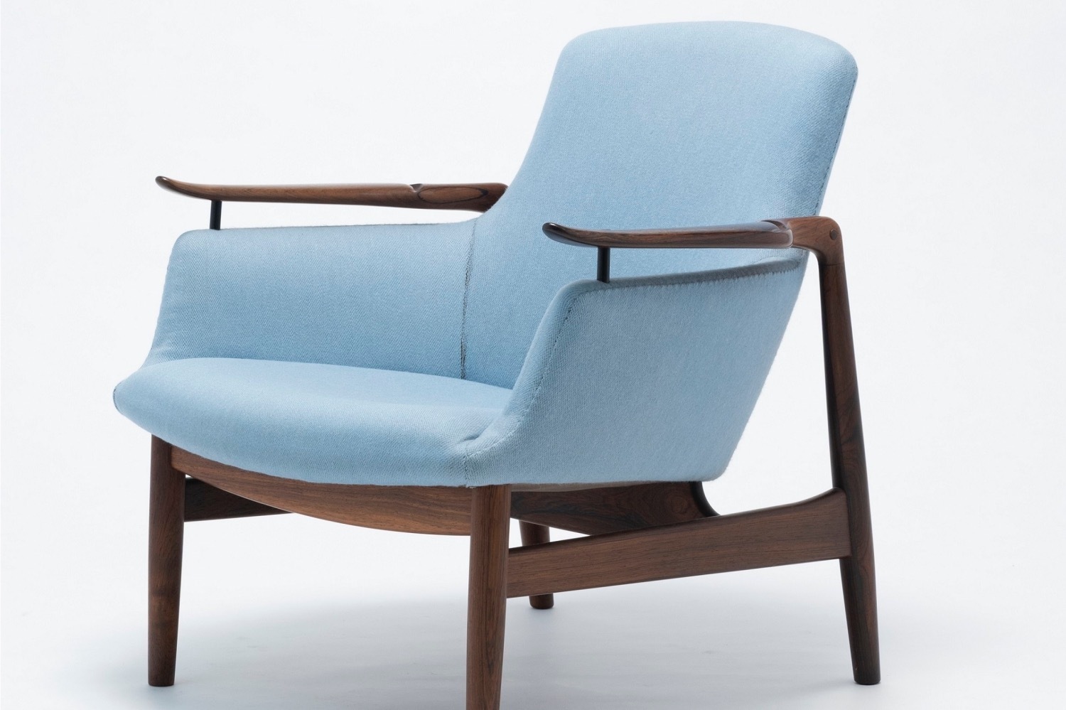 企画展「フィン・ユールとデンマークの椅子」東京都美術館で - 北欧デザインの巨匠、独創性の背景を探る