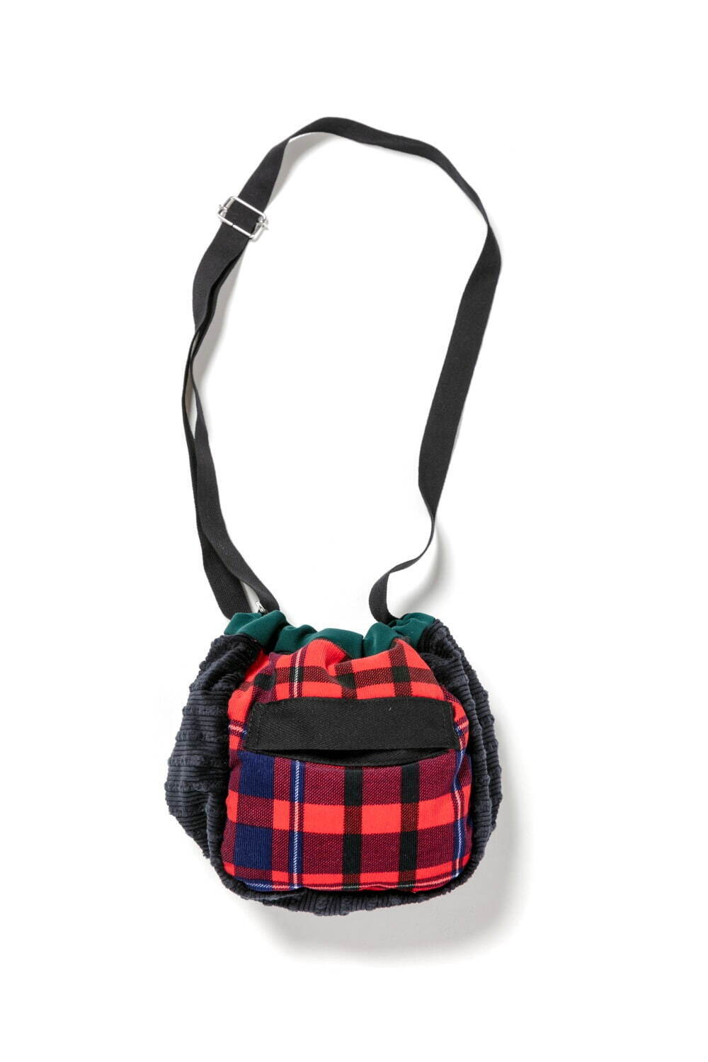 sacaiのクリスマスアイテム - ポーターコラボバッグや陶器のマグ、手編みのクロシェットバッグも｜写真25