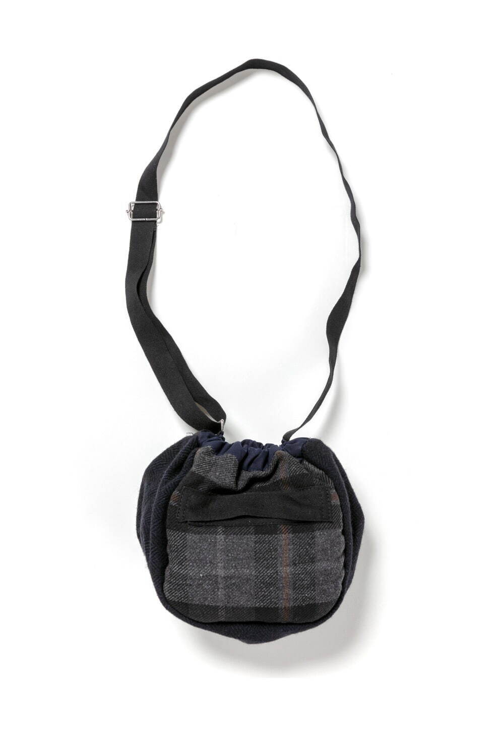 sacaiのクリスマスアイテム - ポーターコラボバッグや陶器のマグ、手編みのクロシェットバッグも｜写真31