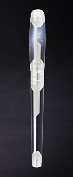 エス・テー・デュポン“宇宙”に着想を得た新作、銀河が広がる限定ライター＆万年筆｜写真6