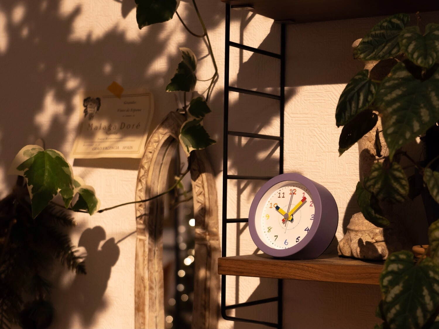 「クレパス柄くろっく」置時計に“大人”な新色、クレパス針＆カラフルな手書き風インデックス｜写真9