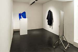 美術家・冨井大裕の個展が新宿で - タクタクのパターンを起点に探る“平面と立体の関係性”