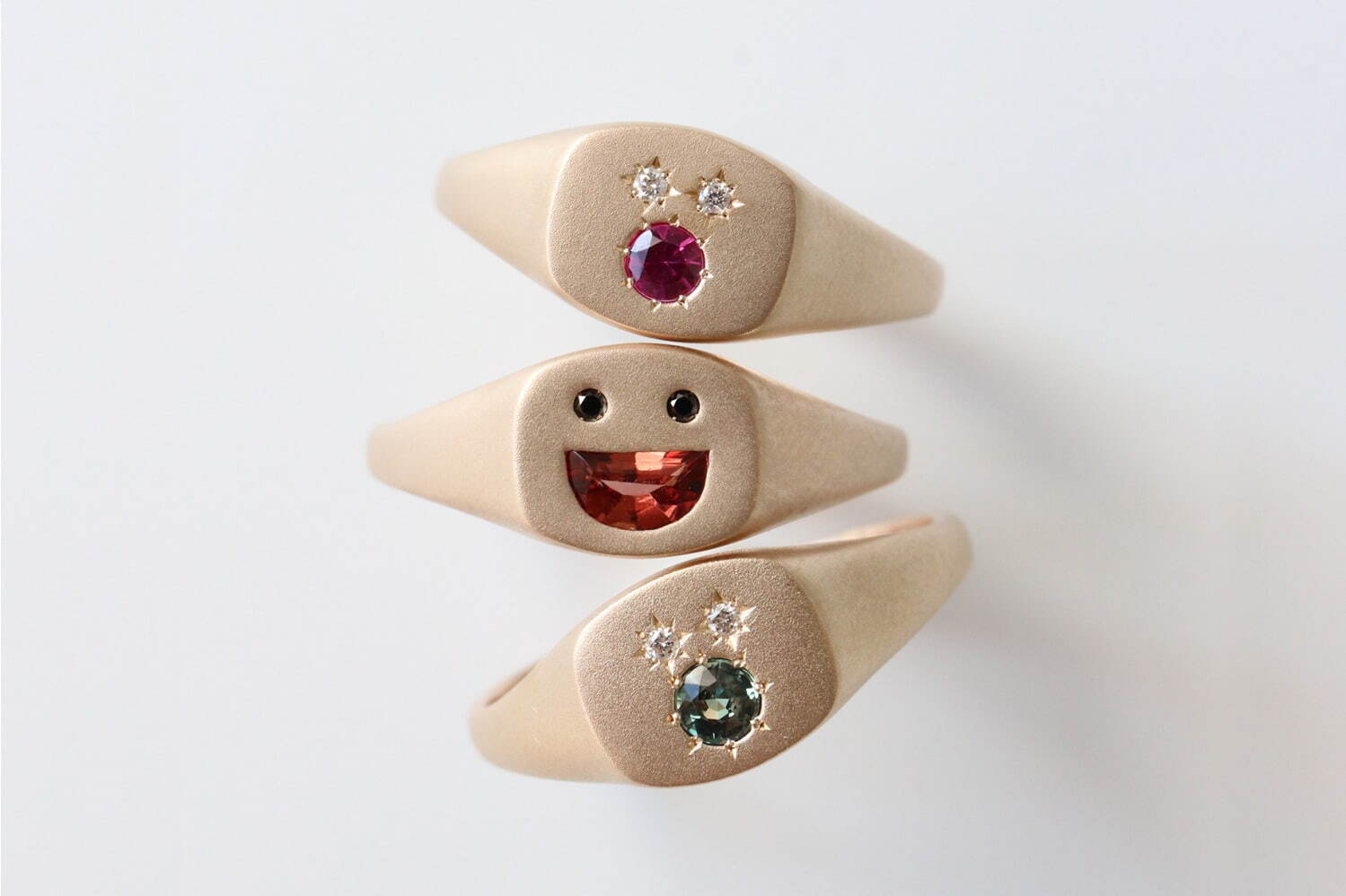 FACE SIGNET RING(K10) 69,300円〜