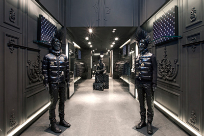 モンクレール＆マスターマインド、パリに期間限定ショップオープン - コラボダウン発売