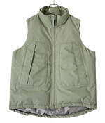 マーモット インフューズ×アークネッツのダウンベスト、米軍ウェアをゆったりサイズでアレンジ｜写真2