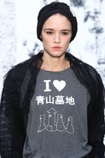 デヴァステ 2014年春夏コレクション - インスピレーションは"青山墓地"、ブランド独特の世界観を発揮｜写真12