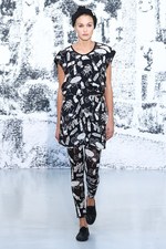 デヴァステ 2014年春夏コレクション - インスピレーションは"青山墓地"、ブランド独特の世界観を発揮｜写真18