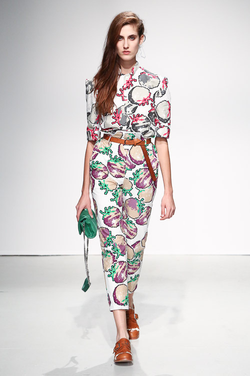 ジュリアン デイヴィッド 2014年春夏コレクション - アイコニックなデザインに南国のムードを添えて | 写真
