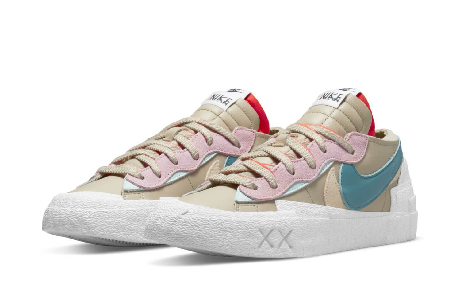 sacai NIKE KAWS  24