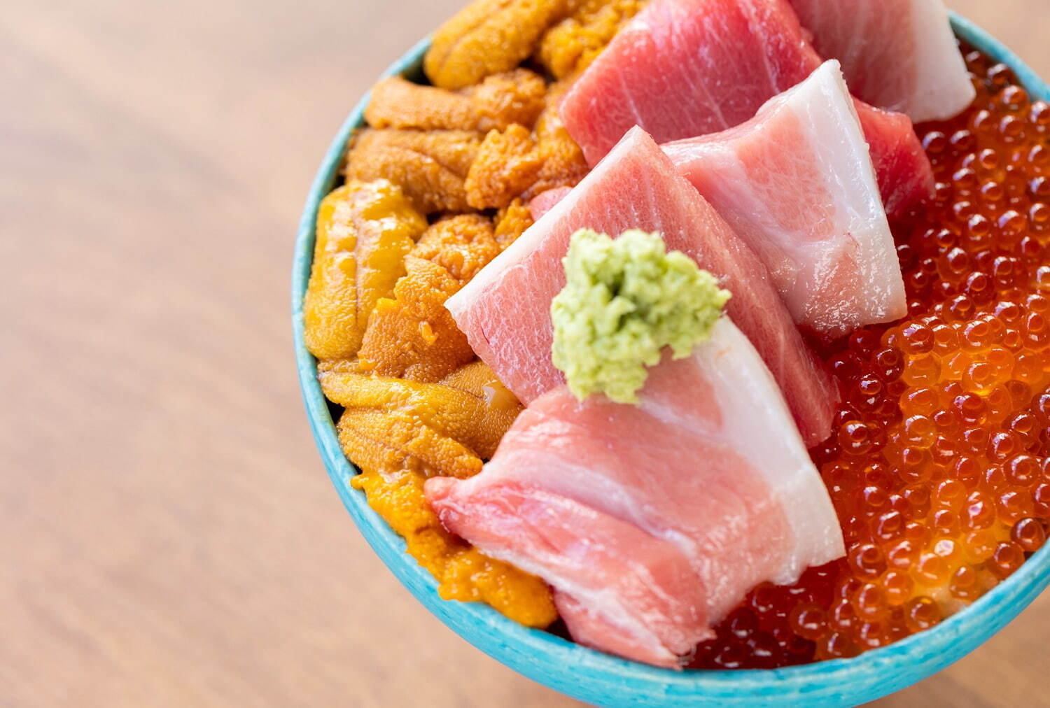 刺身食べ放題「熱海おさかなパラダイス」約30種類メニューを好きなだけ、オリジナル海鮮丼作りも｜写真12