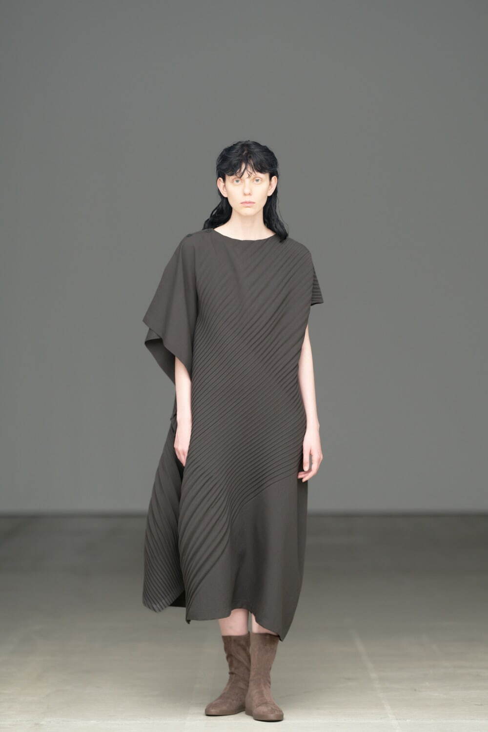 ISSEI MIYAKE アシンメトリーワンピース