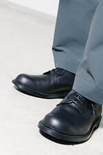 ナナミカ×リーガルのレザーシューズ、定番サドルシューズをゴアテックス素材でアップデート｜写真16