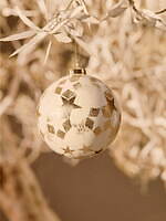 ディオール メゾン“スター＆ボタニカル”柄テーブルウェア、華やかゴールドのリモージュ磁器｜写真29