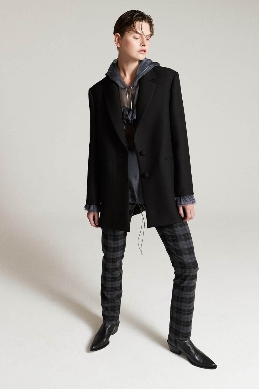 クリスティアーノ ブラーニ 2022年春夏｜female フーディー