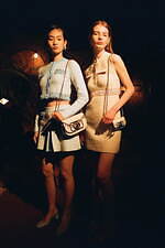 2022年春夏ファッションは「ミニ丈」がトレンド、人気ブランドの最新コーデを先取り！｜写真7