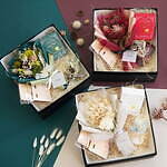 ドライフラワー専門店「カロン ドライフラワー」“メルヘンの世界”がテーマの花束＆紅茶のギフト｜写真1