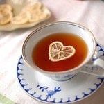 ドライフラワー専門店「カロン ドライフラワー」“メルヘンの世界”がテーマの花束＆紅茶のギフト｜写真18