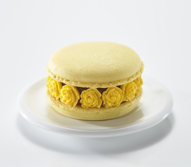 ベイユヴェールの“花びら”マカロン、発酵バターとプレミアムチーズブランドが作るカラフルスイーツ｜写真2