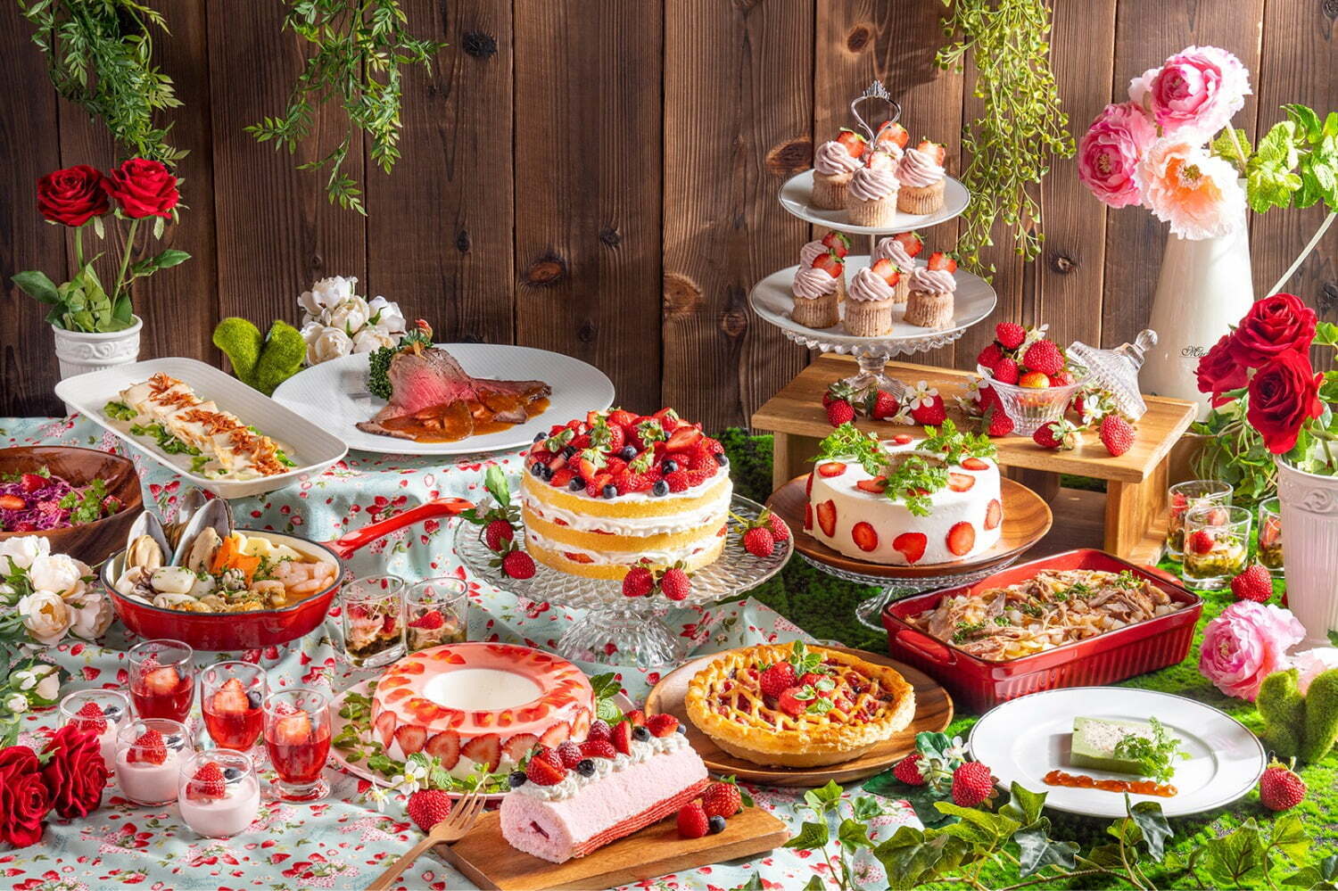 ブランチ｜苺スイーツ＆フードビュッフェがヒルトン成田で、摘みたて苺のショートケーキなど