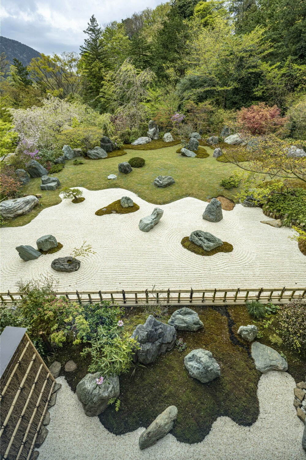 箱根・強羅花壇、日本庭園を眺める客室「暁」「曙」 誕生｜写真11