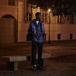 ヴァレンティノ“ネオンカラー”の新作メンズウェア、ネオンピンクの立体ソールを配したスニーカーも｜写真12