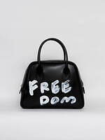 コム デ ギャルソンのクリスマス、アルテックの“ペイント”＆ディズニー柄スツールやカスタムバッグ｜写真19