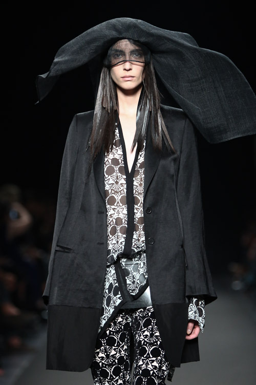 アン ドゥムルメステール(ANN DEMEULEMEESTER) 2014年春夏ウィメンズコレクション  - 写真8