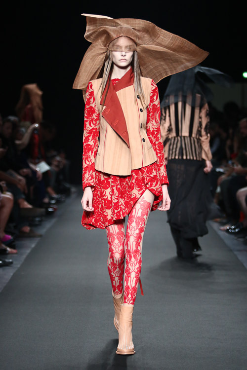 アン ドゥムルメステール(ANN DEMEULEMEESTER) 2014年春夏ウィメンズコレクション  - 写真24