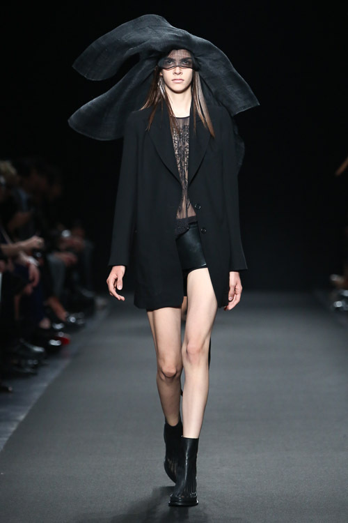 アン ドゥムルメステール(ANN DEMEULEMEESTER) 2014年春夏ウィメンズコレクション  - 写真33