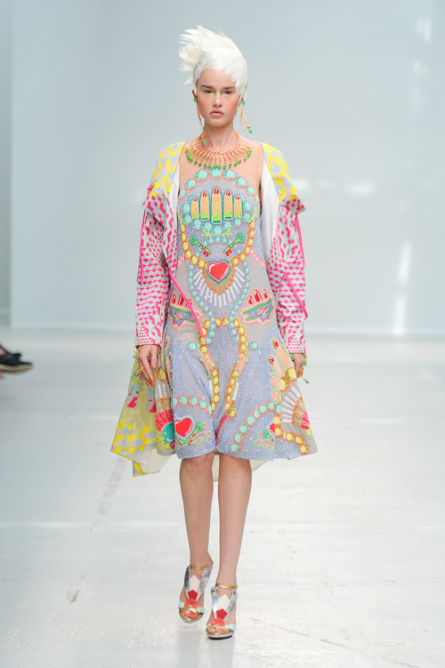 マニッシュ アローラ(manish arora) 2014年春夏ウィメンズコレクション  - 写真7