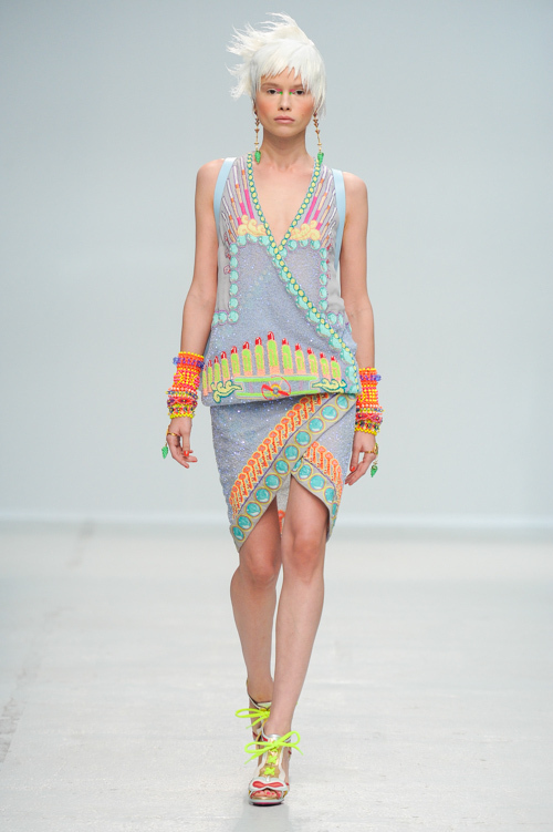 マニッシュ アローラ 2014年春夏<span>コレクション</span> - 写真8
