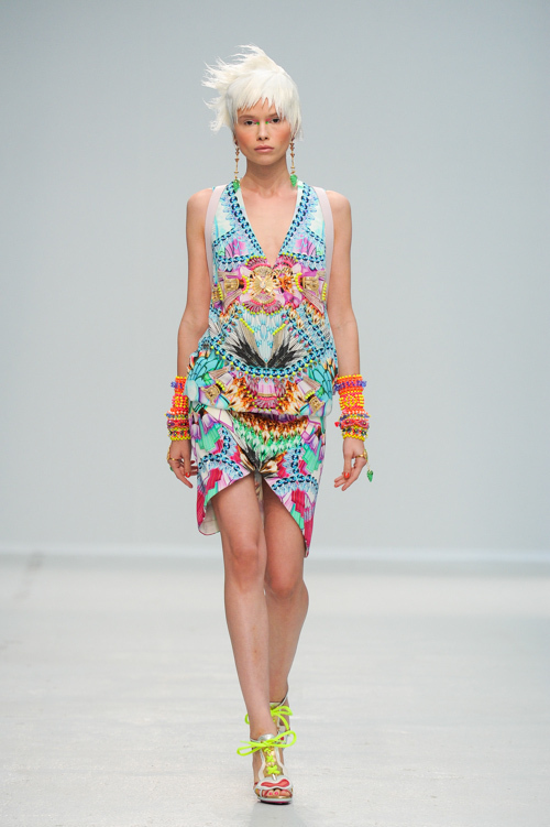 マニッシュ アローラ(manish arora) 2014年春夏ウィメンズコレクション  - 写真28