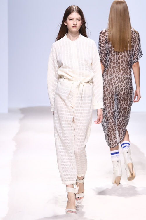 クリスチャン ワイナンツ(christian wijnants) 2014年春夏ウィメンズコレクション  - 写真22