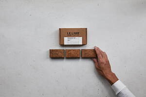 ル ラボ(LE LABO) ミニ ソープ サンタル 33｜写真1