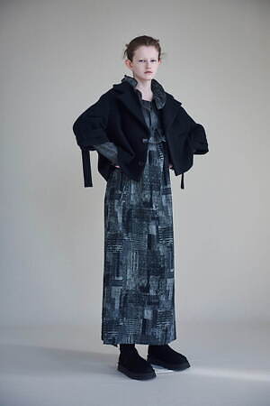 ワイズ(Y's) 2025年プレフォールウィメンズコレクション  - 写真9