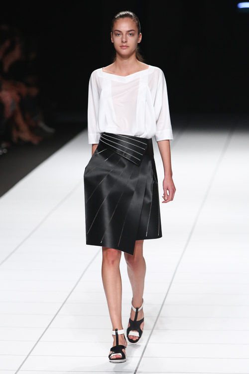 イッセイ ミヤケ(ISSEY MIYAKE) 2014年春夏ウィメンズコレクション