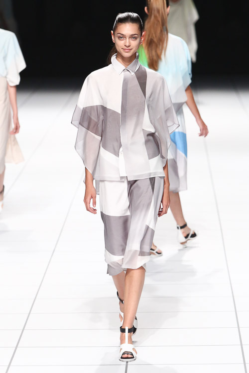 イッセイ ミヤケ(ISSEY MIYAKE) 2014年春夏ウィメンズコレクション  - 写真55