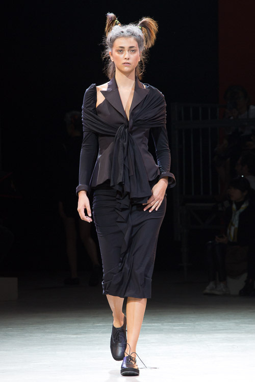 ヨウジヤマモト(Yohji Yamamoto) 2014年春夏ウィメンズコレクション  - 写真8