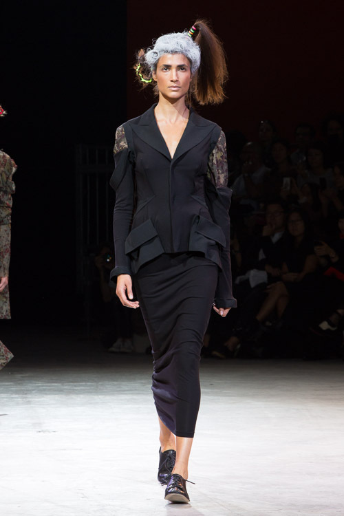 ヨウジヤマモト(Yohji Yamamoto) 2014年春夏ウィメンズコレクション  - 写真35