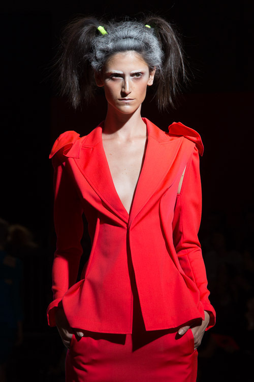 ヨウジヤマモト(Yohji Yamamoto) 2014年春夏ウィメンズコレクション  - 写真65