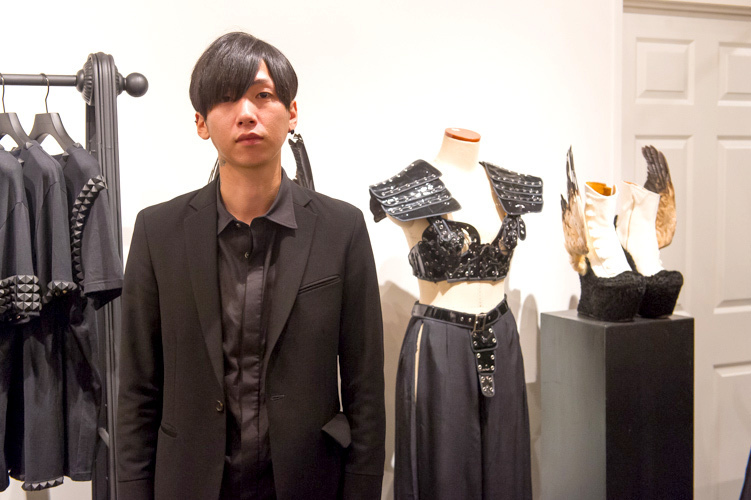【インタビュー】クリスチャン ダダのデザイナー、森川マサノリ - 初となる直営店への想いを語る | 写真