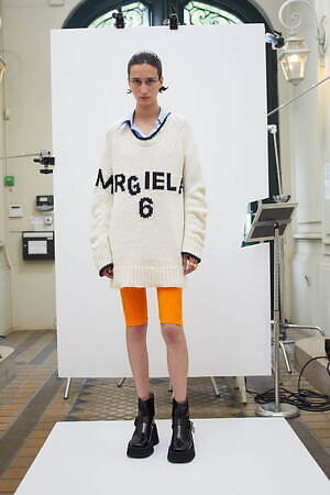 エムエム6 メゾン マルジェラ アヴァン・プルミエール(MM6 Maison Margiela ‘Avant-Premiere’) 2022年春夏ウィメンズコレクション  - 写真20