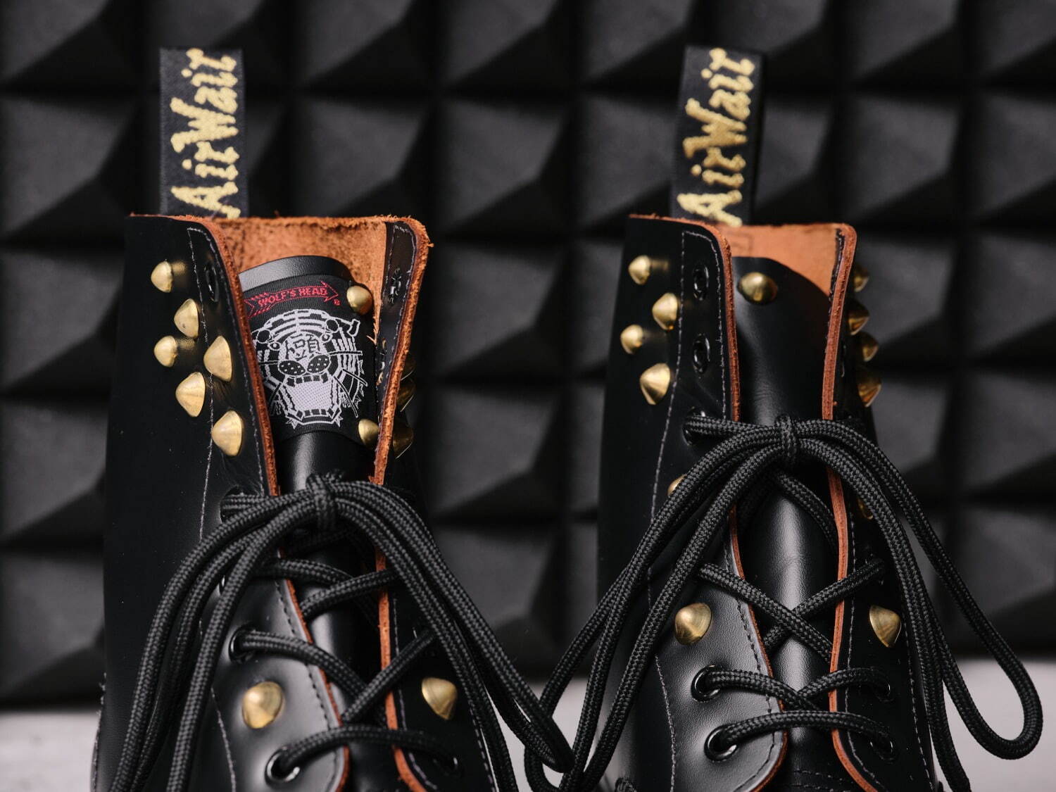 ドクターマーチン(Dr. Martens), ウルフズヘッド(WOLF'S HEAD) メイド イン イングランド｜写真2