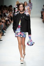 カルヴェン(CARVEN) 2014年春夏コレクション - 柄が織りなす生意気なエレガンス｜写真3