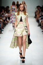 カルヴェン(CARVEN) 2014年春夏コレクション - 柄が織りなす生意気なエレガンス｜写真10