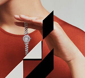 エルメスの新作レディース腕時計《フォーブル・ポルカ》華奢なブレスレットにダイヤモンドの輝きを｜写真2